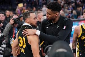 A-史密斯：如果字母哥去勇士和库里联手 NBA会迎来大结局
